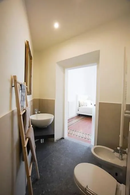 5 Min Duomo - Novella Boutique - Parcheggio Apartment Florence 0*,