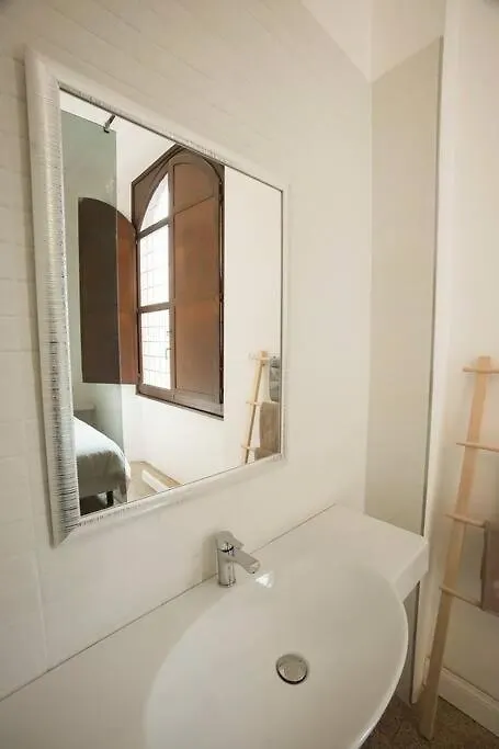 5 Min Duomo - Novella Boutique - Parcheggio Apartment Florence Italy